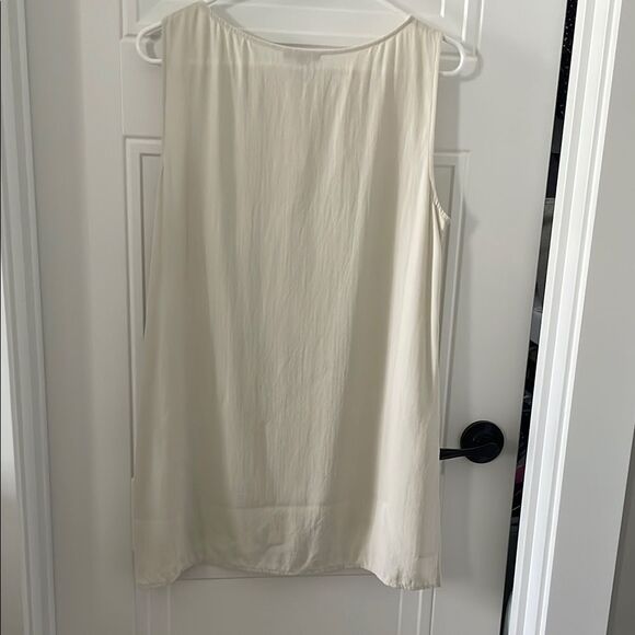Eileen Fisher Washable Silk Sleeveless Blouse - Picture 4 of 4